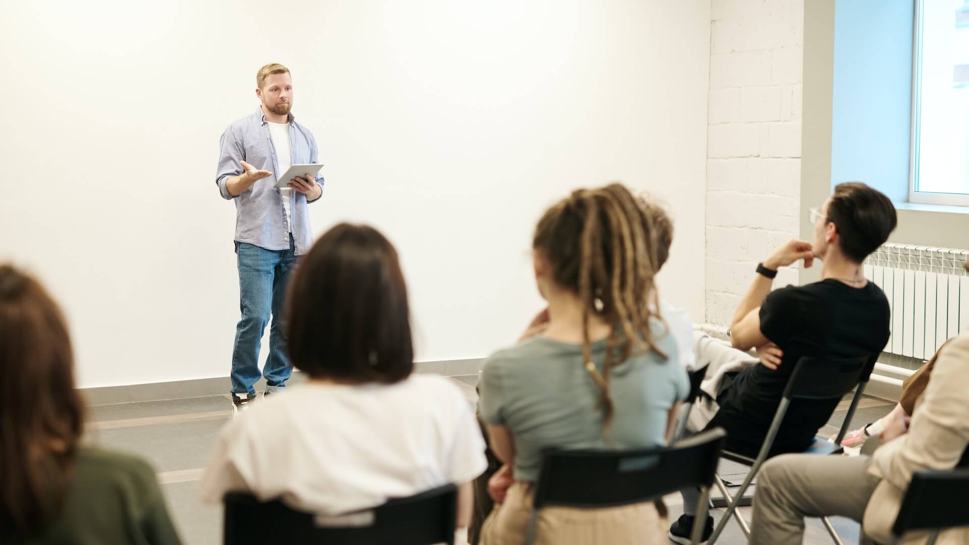 Mastering The Art Of Public Speaking: Tips And Techniques For Success