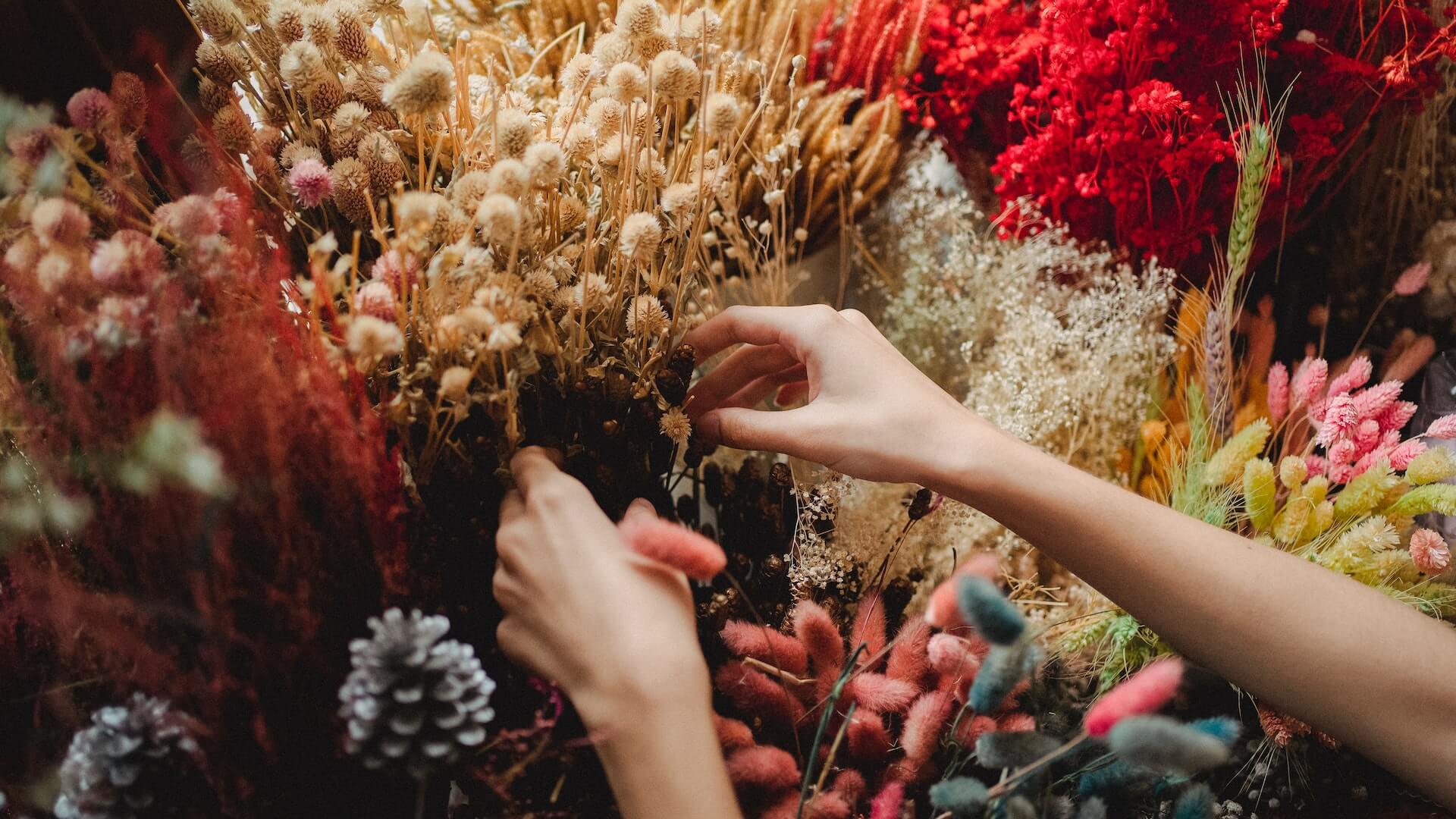 Mastering The Art Of Flower Arranging